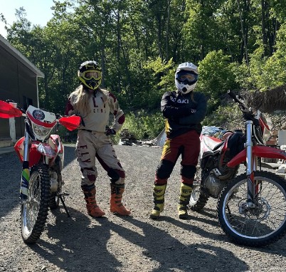 Катание на мотоцикле во Владивостоке. ULTRA ПОДАРКИ. Купить катание на мотоцикле во Владивостоке. Попробовав езду на мотоциклах, вы получите порцию адреналина и невероятные эмоции. Сервис: UltraPodarki.ru 8 800 505 95 30.. Катание на мотоцикле во Владивостоке, прокат мотоциклов Владивосток, катание на мотоциклах, прокат мотоцикла, езда на мотоцикле Владивосток, езда на мотоцикле, мотопрогулка Владивосток, мотопрогулка