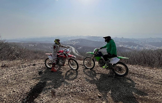 Катание на мотоцикле во Владивостоке. ULTRA ПОДАРКИ. Купить катание на мотоцикле во Владивостоке. Попробовав езду на мотоциклах, вы получите порцию адреналина и невероятные эмоции. Сервис: UltraPodarki.ru 8 800 505 95 30.. Катание на мотоцикле во Владивостоке, прокат мотоциклов Владивосток, катание на мотоциклах, прокат мотоцикла, езда на мотоцикле Владивосток, езда на мотоцикле, мотопрогулка Владивосток, мотопрогулка