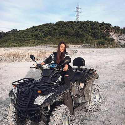 Катание на квадроциклах во Владивостоке. Сервис Ultra Подарки. Подарочный сертификат на катание на квадроциклах во Владивостоке. Закажите катание на квадроциклах недорого и наслаждайтесь активным отдыхом с друзьями. Выбирайте живописные маршруты для езды на квадроциклах. Сервис UltraPodarki.ru 8800-505-9530. Катание на квадроциклах, Прокат квадроциклов, езда на квадроцикле, прокат квадроциклов Владивосток, катание на квадроциклах Владивосток, Катание на квадроциклах зимой, Катание на квадроциклах летом, Сертификат на катание на квадроциклах 

