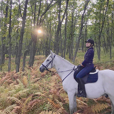 Конная прогулка для двоих во Владивостоке. Подарочные сертификаты Ultra Подарки. Купить оригинальный подарок или подарочный сертификат на Конную прогулка для двоих во Владивостоке. Сервис UltraPodarki.ru 8-800-505-9530. Катание на лошадях, Прогулка на лошади, Прогулка на лошадях для двоих, кони, конный клуб, конный клуб АРГО, конная прогулка, конная прогулка во Владивостоке