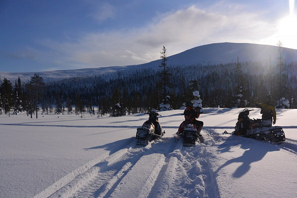 Катание на снегоходах во Владивостоке в подарок. Сервис Ultra Подарки
. Подарочный сертификат на катание на снегоходах во Владивостоке с друзьями. Закажите прокат снегоходов в подарок для мужчины по привлекательным ценам. Живописные маршруты для езды на снегоходах это отличная возможность активного отдыха. Сервис UltraPodarki.ru 8 800 505 95 30. катание на снегоходах, подарочный сертификат на катание на снегоходе, прокат снегоходов, прокат снегоходов Владивосток, катание на снегоходах Владивосток, езда на снегоходе