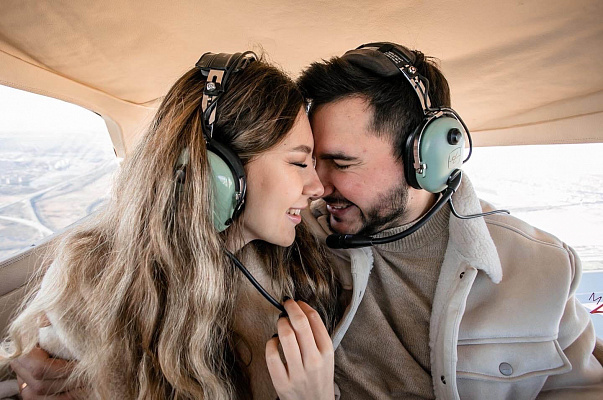 Полет на самолете во Владивостоке. Ultra Подарки. Купить полёт на самолёте во Владивостоке. Испытайте невероятные ощущения от прогулки на самолёте или порадуйте своих близких подарив сертификат на полет в подарок. Сервис UltraPodarki.ru 8 800 505 95 30. полёт на самолёте, сертификат на полёт, цены самолёт, полёт в подарок, реальный полёт, реальный полёт на самолёте, купить полёт Владивосток, полёт на самолёте Владивосток, сертификат на полёт Владивосток, цены полёт Владивосток