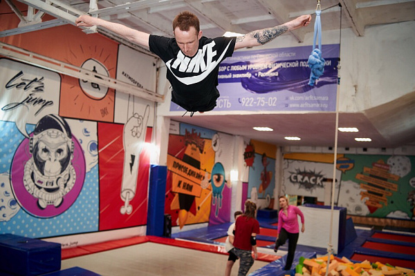  Батутный центр во Владивостоке. Сервис Ultra Подарки. Купить подарочный сертификат в батутный центр, попробуйте прыжки на батуте во Владивостоке. Сервис UltraPodarki.ru 8 (800) 555 95-30.. Батутный центр , батутный центр, батутный центр цены, батутный центр во Владивостоке,  батутный парк, батут прыгать, прыжки +на батуте, батут Владивосток, батут спорт