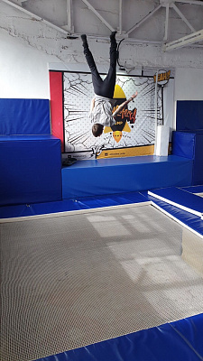  Батутный центр во Владивостоке. Сервис Ultra Подарки. Купить подарочный сертификат в батутный центр, попробуйте прыжки на батуте во Владивостоке. Сервис UltraPodarki.ru 8 (800) 555 95-30.. Батутный центр , батутный центр, батутный центр цены, батутный центр во Владивостоке,  батутный парк, батут прыгать, прыжки +на батуте, батут Владивосток, батут спорт