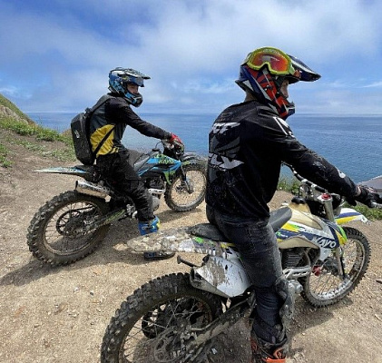 Катание на мотоцикле во Владивостоке. ULTRA ПОДАРКИ. Купить катание на мотоцикле во Владивостоке. Попробовав езду на мотоциклах, вы получите порцию адреналина и невероятные эмоции. Сервис: UltraPodarki.ru 8 800 505 95 30.. Катание на мотоцикле во Владивостоке, прокат мотоциклов Владивосток, катание на мотоциклах, прокат мотоцикла, езда на мотоцикле Владивосток, езда на мотоцикле, мотопрогулка Владивосток, мотопрогулка