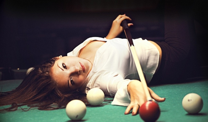 Игра в бильярд Владивосток.Ultra Подарки. Игра в бильярд Владивосток. Попробуйте настоящий бильярд, в бильярдном клубе. Сервис: UltraPodarki.ru 8 800 505 95 30. Игра в бильярд, игра в бильярд Владивосток, русский бильярд, русский бильярд Владивосток, бильярдный клуб, бильярдный клуб Владивосток, бильярд Владивосток, купить бильярд Владивосток