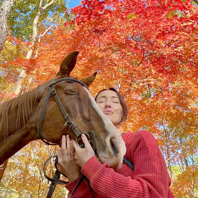 Конная прогулка для двоих во Владивостоке. Подарочные сертификаты Ultra Подарки. Купить оригинальный подарок или подарочный сертификат на Конную прогулка для двоих во Владивостоке. Сервис UltraPodarki.ru 8-800-505-9530. Катание на лошадях, Прогулка на лошади, Прогулка на лошадях для двоих, кони, конный клуб, конный клуб АРГО, конная прогулка, конная прогулка во Владивостоке